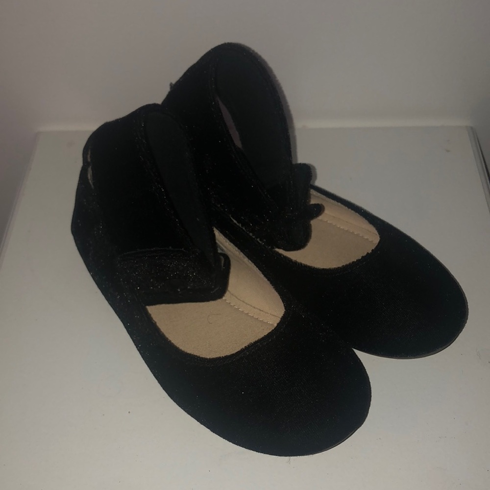 Gap velvet flats